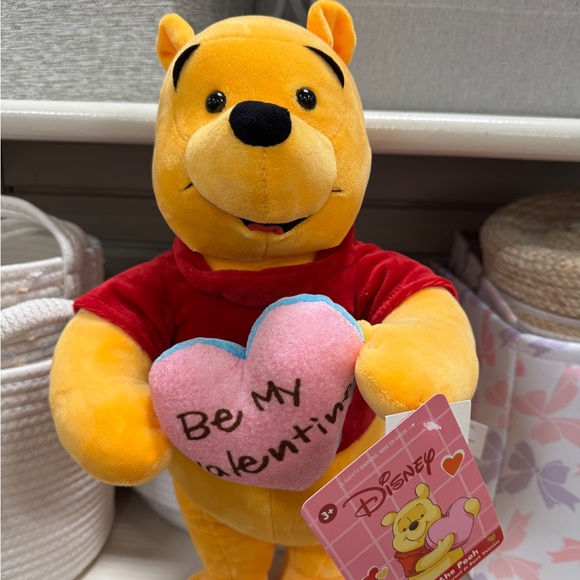 Winnie the Pooh greeter - Picture 1 of 1